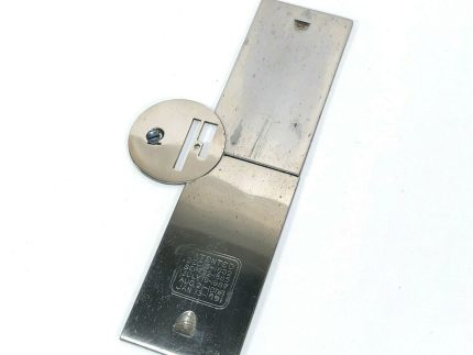 Early Singer 28 128 Front Rear Slide Throat Plate Set Simanco Part 8369 8368 8323